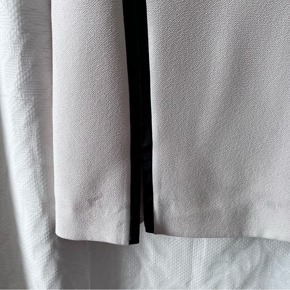 J Crew Sleeveless Cream Sheath Dress with Faux Leather Detail size 6 - Picture 4 of 14